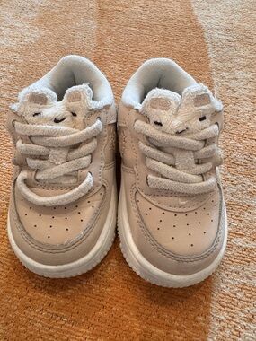 Nike Easy On Air Force 1 toddler